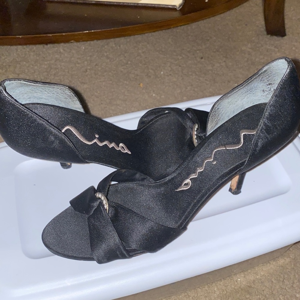 Sued 4in heel